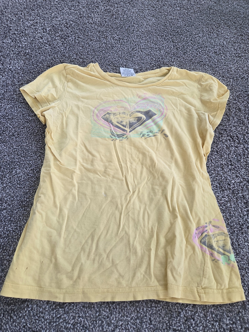 Roxy Yellow Heart Graphic Short Sleeve Tee
